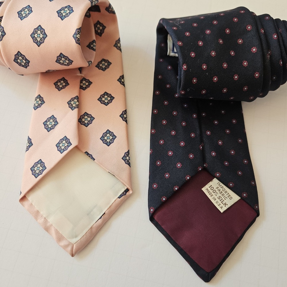 Yves Saint Laurent Mens Silk Printed Neck Tie Cream Pink Navy Blue Set of 2
